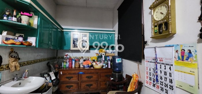 Hunian Elit LB 450m2 Siap Pakai Desain Elegan di Bintaro, Jakarta Selatan Hunian Elit LB 450m2 Siap Pakai Desain Elegan di Bintaro, Jakarta Selatan