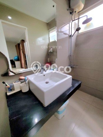 Rumah Mewah LB 240m2 Siap Pakai Desain Elegan di Bintaro, Tangerang Selatan Rumah Mewah LB 240m2 Siap Pakai Desain Elegan di Bintaro, Tangerang Selatan