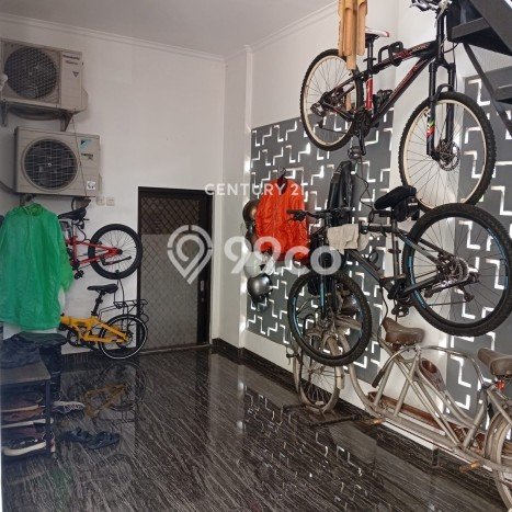 For Sale! Premium House LT 107m2 Desain Elegan di Sektor 9-Bintaro For Sale! Premium House LT 107m2 Desain Elegan di Sektor 9-Bintaro