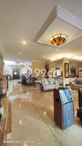 Ready to Use! Luxury House LT 1248m2 Desain Modern di Setiabudi Ready to Use! Luxury House LT 1248m2 Desain Modern di Setiabudi