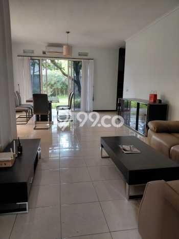 Rumah Sewa Bandung LT 360m2 LB 225m2 Kawasan Kota Baru Parahyangan Rumah Sewa Bandung LT 360m2 LB 225m2 Kawasan Kota Baru Parahyangan