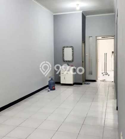 Dijual Hunian Rumah Terawat 3 Kamar di Taman Holis Indah, Bandung Dijual Hunian Rumah Terawat 3 Kamar di Taman Holis Indah, Bandung
