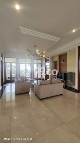 Ready to Use! Luxury House LT 1248m2 Desain Modern di Setiabudi Ready to Use! Luxury House LT 1248m2 Desain Modern di Setiabudi