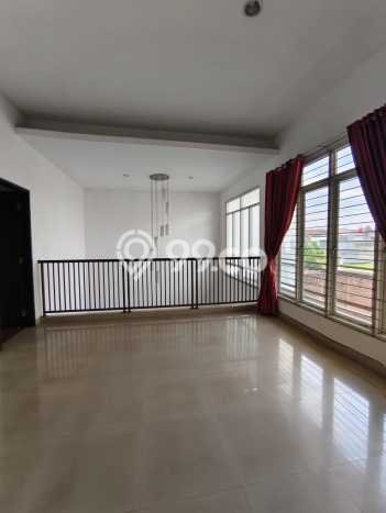 Disewakan! Rumah 5 Kamar Tidur &
4 Kamar Mandi di mekar wangi, Bandung Disewakan! Rumah 5 Kamar Tidur &
4 Kamar Mandi di mekar wangi, Bandung