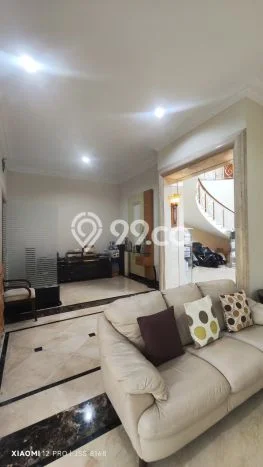 Ready to Use! Luxury House LT 1248m2 Desain Modern di Setiabudi Ready to Use! Luxury House LT 1248m2 Desain Modern di Setiabudi