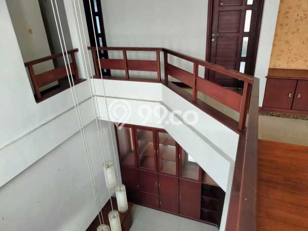 PROPERTI UNGGULAN! Rumah Strategis area Cipaku, Luas 331m2m² LB 104m2m² PROPERTI UNGGULAN! Rumah Strategis area Cipaku, Luas 331m2m² LB 104m2m²