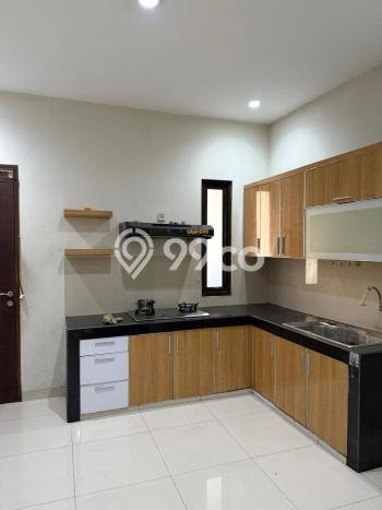 EXCLUSIVE OFFER! Rumah kawasan Singgasana, 7 KT, Lingkungan Elite, LT 223m² Bangunan 360m² EXCLUSIVE OFFER! Rumah kawasan Singgasana, 7 KT, Lingkungan Elite, LT 223m² Bangunan 360m²