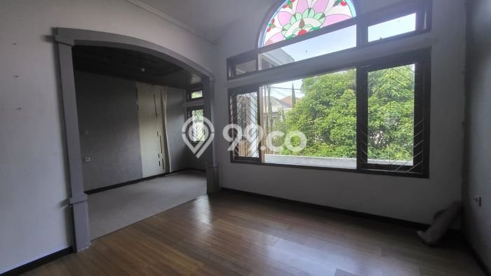 For Sale Rumah Mewah Exclusive di Batununggal, Bandung For Sale Rumah Mewah Exclusive di Batununggal, Bandung