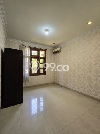 Disewakan Rumah Konsep Minimalis di Batununggal Bandung dengan 4 KT Disewakan Rumah Konsep Minimalis di Batununggal Bandung dengan 4 KT