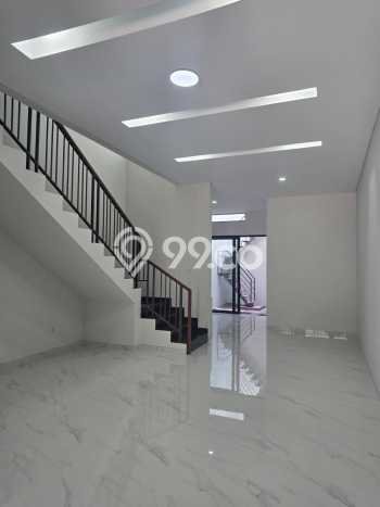 Rumah Luxury Modern Siap Huni di Mekar Wangi Bandung Rumah Luxury Modern Siap Huni di Mekar Wangi Bandung