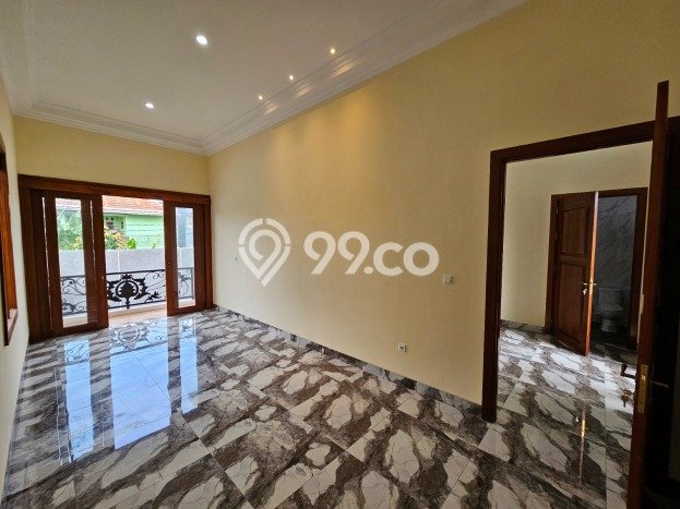 Rumah Luxury Modern Siap Huni di BSD Puspita Loka Tangerang Rumah Luxury Modern Siap Huni di BSD Puspita Loka Tangerang