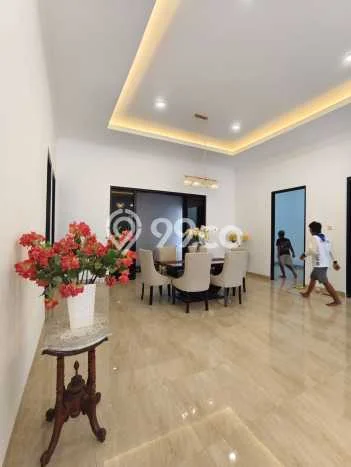 Disewakan segera hunian minimalis lokasi strategis 3 Kamar di Cinere, Depok Disewakan segera hunian minimalis lokasi strategis 3 Kamar di Cinere, Depok