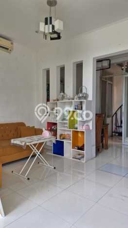 Rumah Strategis Minimalis Lb 100m2 di Cinere, Depok Rumah Strategis Minimalis Lb 100m2 di Cinere, Depok