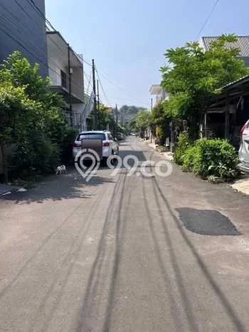 Dijual Cepat Rumah Bagus Siap Huni LB 200m2 di Cinere, Depok Dijual Cepat Rumah Bagus Siap Huni LB 200m2 di Cinere, Depok
