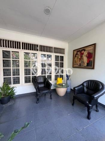 Rumah Modern Cantik 3 KT Bisa Langsung Pindah di Cinere Rumah Modern Cantik 3 KT Bisa Langsung Pindah di Cinere