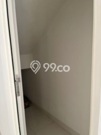 Jual Rumah Eksklusif 2 KT di Pakuwon CIty, Surabaya Jual Rumah Eksklusif 2 KT di Pakuwon CIty, Surabaya