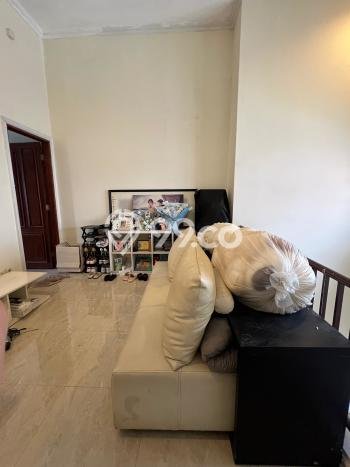Hunian Elit LB 300m2 Siap Pakai Desain Elegan di Citraland, Surabaya Hunian Elit LB 300m2 Siap Pakai Desain Elegan di Citraland, Surabaya