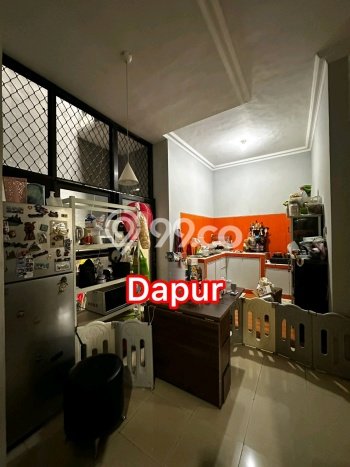 Jual Rumah Bagus Siap Huni LB 180m2 di Jambangan, Surabaya Jual Rumah Bagus Siap Huni LB 180m2 di Jambangan, Surabaya