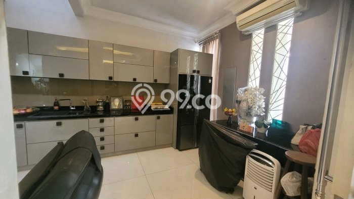 Hot Offer Hunian Premium Ideal dan Luas di Gubeng, Surabaya Hot Offer Hunian Premium Ideal dan Luas di Gubeng, Surabaya
