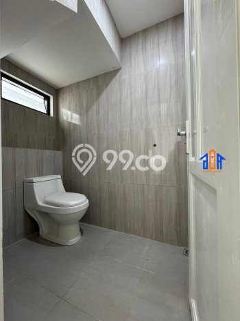 For Sale Rumah 3 Kamar Lokasi Ideal Bagus dan Strategis di Ciputat Timur For Sale Rumah 3 Kamar Lokasi Ideal Bagus dan Strategis di Ciputat Timur