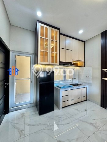 Jual Rumah Favorit Siap Huni LB 50m2 di Cinere, Depok Jual Rumah Favorit Siap Huni LB 50m2 di Cinere, Depok