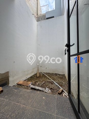 For Sale Rumah 3 Kamar Lokasi Ideal Bagus dan Strategis di Ciputat Timur For Sale Rumah 3 Kamar Lokasi Ideal Bagus dan Strategis di Ciputat Timur