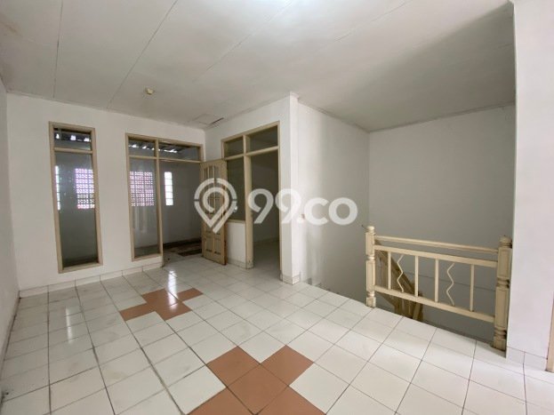Rumah di Sarijadi, 6 KT, Akses Universitas, LT 84m² LB 100m² Rumah di Sarijadi, 6 KT, Akses Universitas, LT 84m² LB 100m²