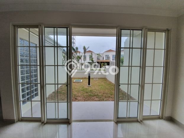 Jual Rumah Mewah Elegan Dengan View Eksklusif di Terusan Buah Batu, Bandung Jual Rumah Mewah Elegan Dengan View Eksklusif di Terusan Buah Batu, Bandung