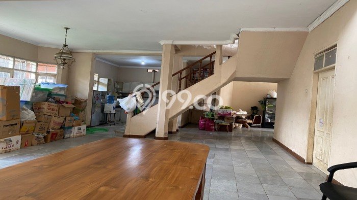 Rumah Luas Tanah 270m2m² di , Bandung - Lokasi Strategis Rumah Luas Tanah 270m2m² di , Bandung - Lokasi Strategis