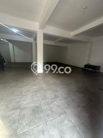 Komersial Bagus Dijual LB 676m2 Lokasi Strategis Surabaya Area Cocok untuk Bisnis Komersial Bagus Dijual LB 676m2 Lokasi Strategis Surabaya Area Cocok untuk Bisnis