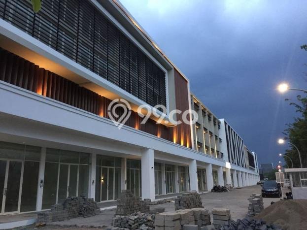 Ruko disewakan lokasi strategis Rungkut Surabaya 347m2 Ruko disewakan lokasi strategis Rungkut Surabaya 347m2