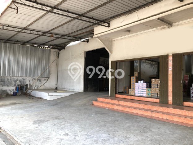 KAWASAN BISNIS! Ruko di Salatiga, Luas 500m², Akses Utama KAWASAN BISNIS! Ruko di Salatiga, Luas 500m², Akses Utama