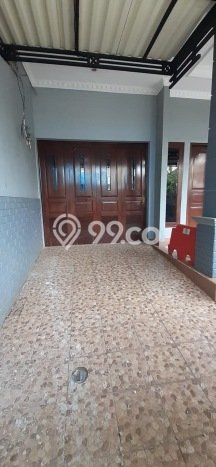 Dijual Rumah 4 Kamar Lokasi Ideal Bagus dan Strategis di Ciledug Dijual Rumah 4 Kamar Lokasi Ideal Bagus dan Strategis di Ciledug