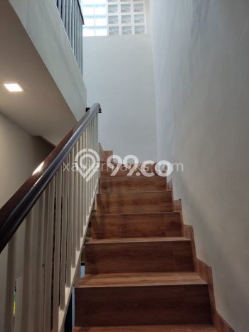 Disewakan! Rumah 2 Kamar Tidur &
2 Kamar Mandi di Cikupa Citra Raya, Tangerang Disewakan! Rumah 2 Kamar Tidur &
2 Kamar Mandi di Cikupa Citra Raya, Tangerang