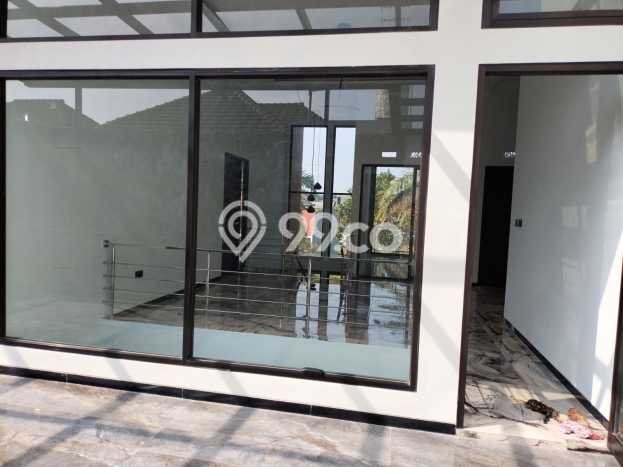 Ready to Use! Premium House LT 308m2 Desain Modern di Araya Ready to Use! Premium House LT 308m2 Desain Modern di Araya
