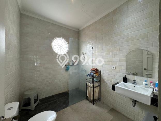 Rumah Luxury Modern Tanpa Renovasi di Alam Sutera Tangerang Rumah Luxury Modern Tanpa Renovasi di Alam Sutera Tangerang