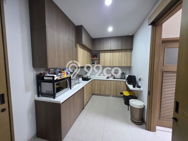 Rumah Luxury Modern Siap Huni di BSD Tangerang Rumah Luxury Modern Siap Huni di BSD Tangerang