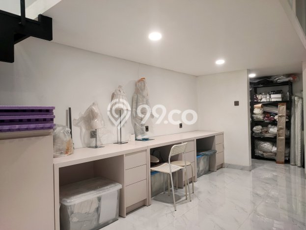 Jual Rumah Modern 2 KT di BSD, Tangerang Jual Rumah Modern 2 KT di BSD, Tangerang