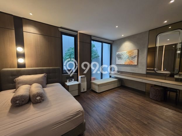 Rumah Luxury Modern Siap Huni di BSD Tangerang Rumah Luxury Modern Siap Huni di BSD Tangerang