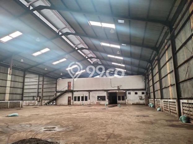 Pabrik Dijual di Cibodas LT 11000m2, LB 3700m2 untuk Investasi Pabrik Dijual di Cibodas LT 11000m2, LB 3700m2 untuk Investasi