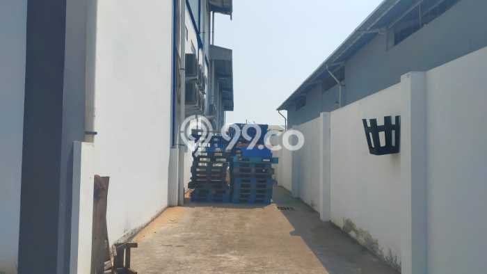 Unit Gudang Disewa Lokasi Tarumajaya, Bekasi Spesifikasi Luas Bangunan 2781m2 Unit Gudang Disewa Lokasi Tarumajaya, Bekasi Spesifikasi Luas Bangunan 2781m2