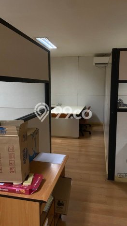 Kantor Disewa di Gambir, Jakarta Pusat, LT 525m2 / LB 1969m2 Kantor Disewa di Gambir, Jakarta Pusat, LT 525m2 / LB 1969m2