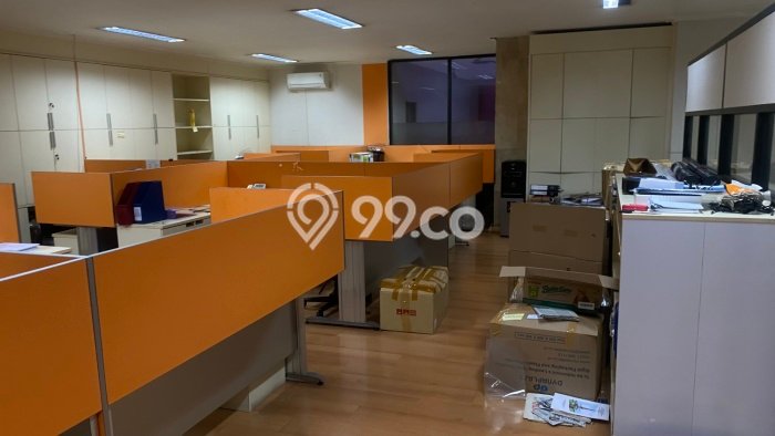 Kantor Disewa di Gambir, Jakarta Pusat, LT 525m2 / LB 1969m2 Kantor Disewa di Gambir, Jakarta Pusat, LT 525m2 / LB 1969m2