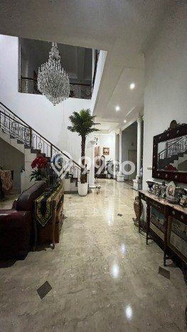 Dijual Hunian Mewah dengan Fasilitas Sekitar Komplit di Duren Sawit, Jakarta Timur Dijual Hunian Mewah dengan Fasilitas Sekitar Komplit di Duren Sawit, Jakarta Timur