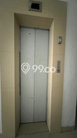 Unit Kantor Paling Strategis di Benda Tangerang dengan LB 585m2 Unit Kantor Paling Strategis di Benda Tangerang dengan LB 585m2