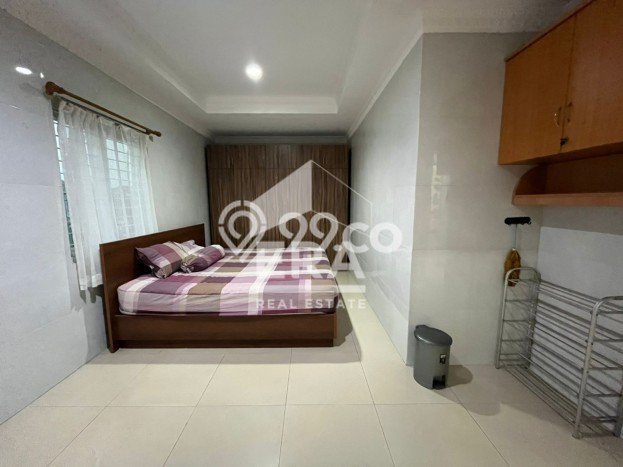 Rumah Modern Cantik 4 KT Bisa Langsung Pindah di Lippo Cikarang Rumah Modern Cantik 4 KT Bisa Langsung Pindah di Lippo Cikarang