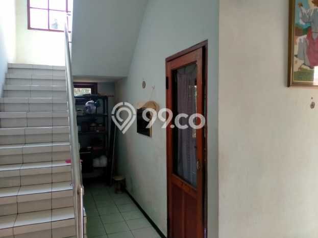Jual Rumah Luas Elegan Dengan View Eksklusif di Nginden, Surabaya Jual Rumah Luas Elegan Dengan View Eksklusif di Nginden, Surabaya