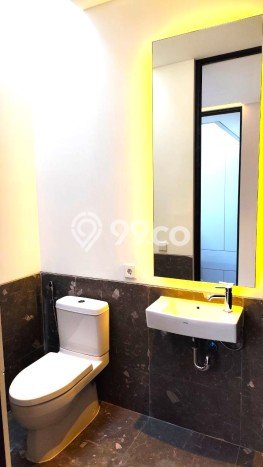 Dijual Cepat Rumah Favorit Siap Huni LB 95m2 di Rungkut, Surabaya Dijual Cepat Rumah Favorit Siap Huni LB 95m2 di Rungkut, Surabaya
