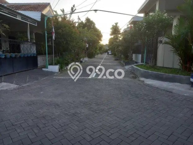 Dijual Cepat Rumah Bagus Siap Huni LB 150m2 di Rungkut, Surabaya Dijual Cepat Rumah Bagus Siap Huni LB 150m2 di Rungkut, Surabaya
