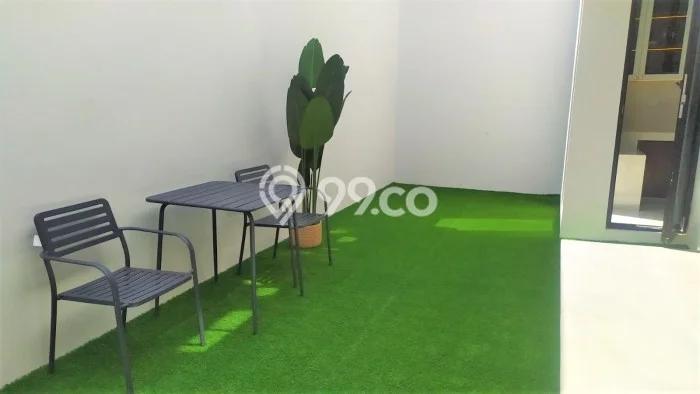 Rumah Eksklusif Dijual LT 160m2 di Waru, Surabaya Rumah Eksklusif Dijual LT 160m2 di Waru, Surabaya